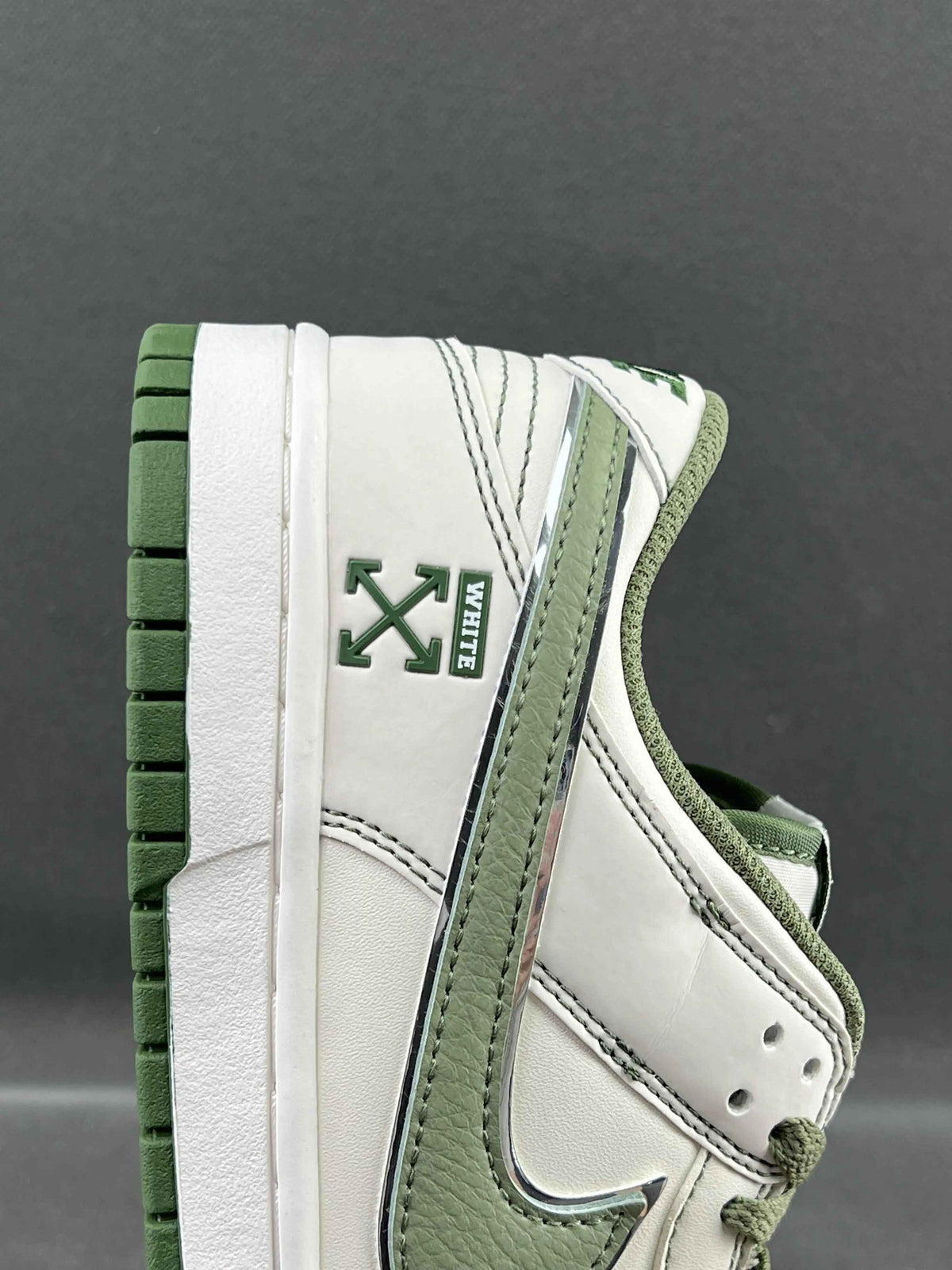 Custom SB Dunk Low x Off White DJ2024-002 SneakerNational