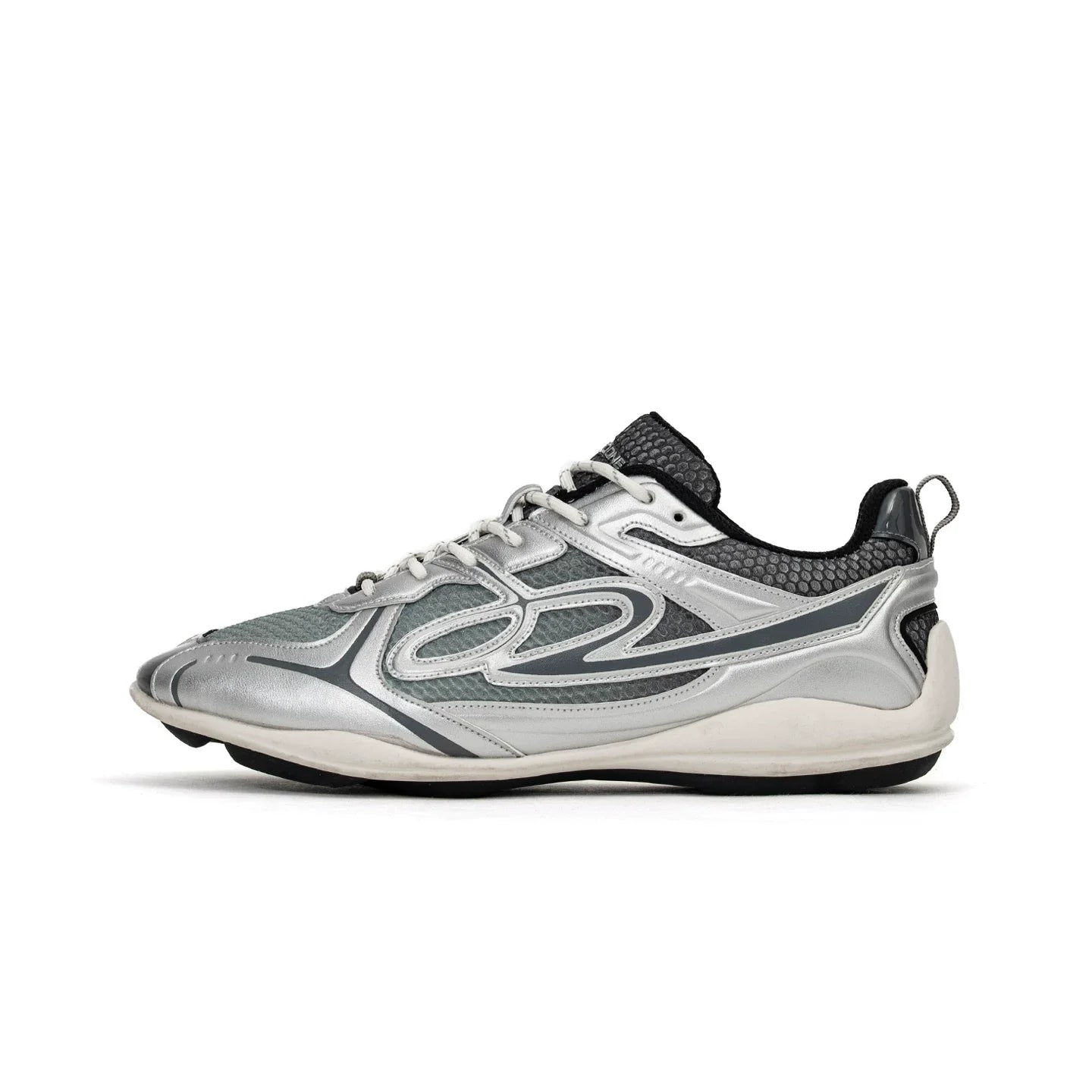 Futuristic Retro Runner Sneakers - Skipkicks