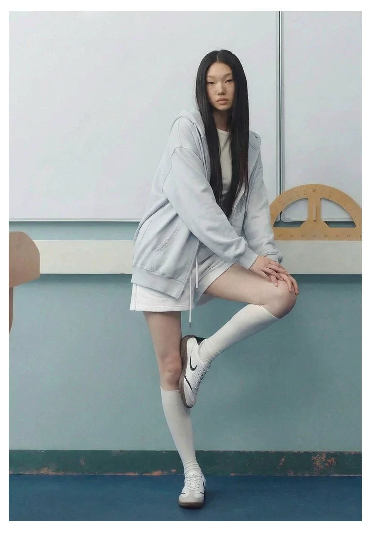 CurveLine Classic Court Sneakers