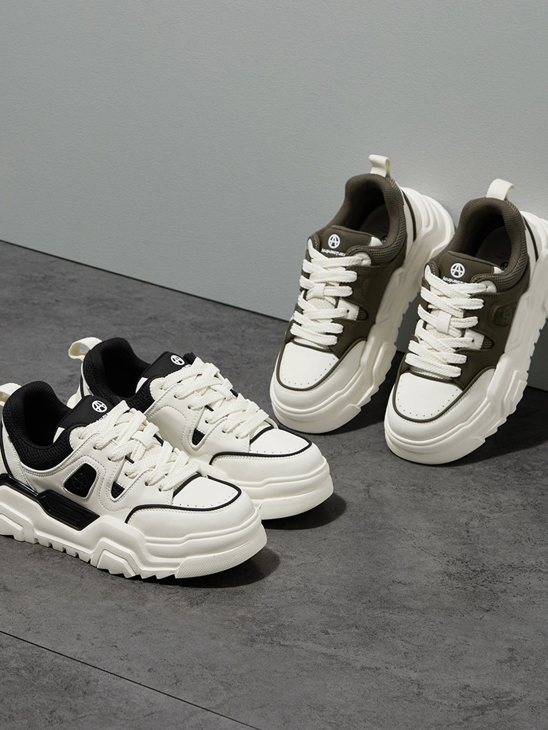 Black White Cutout Platform Sneakers - Skipkicks