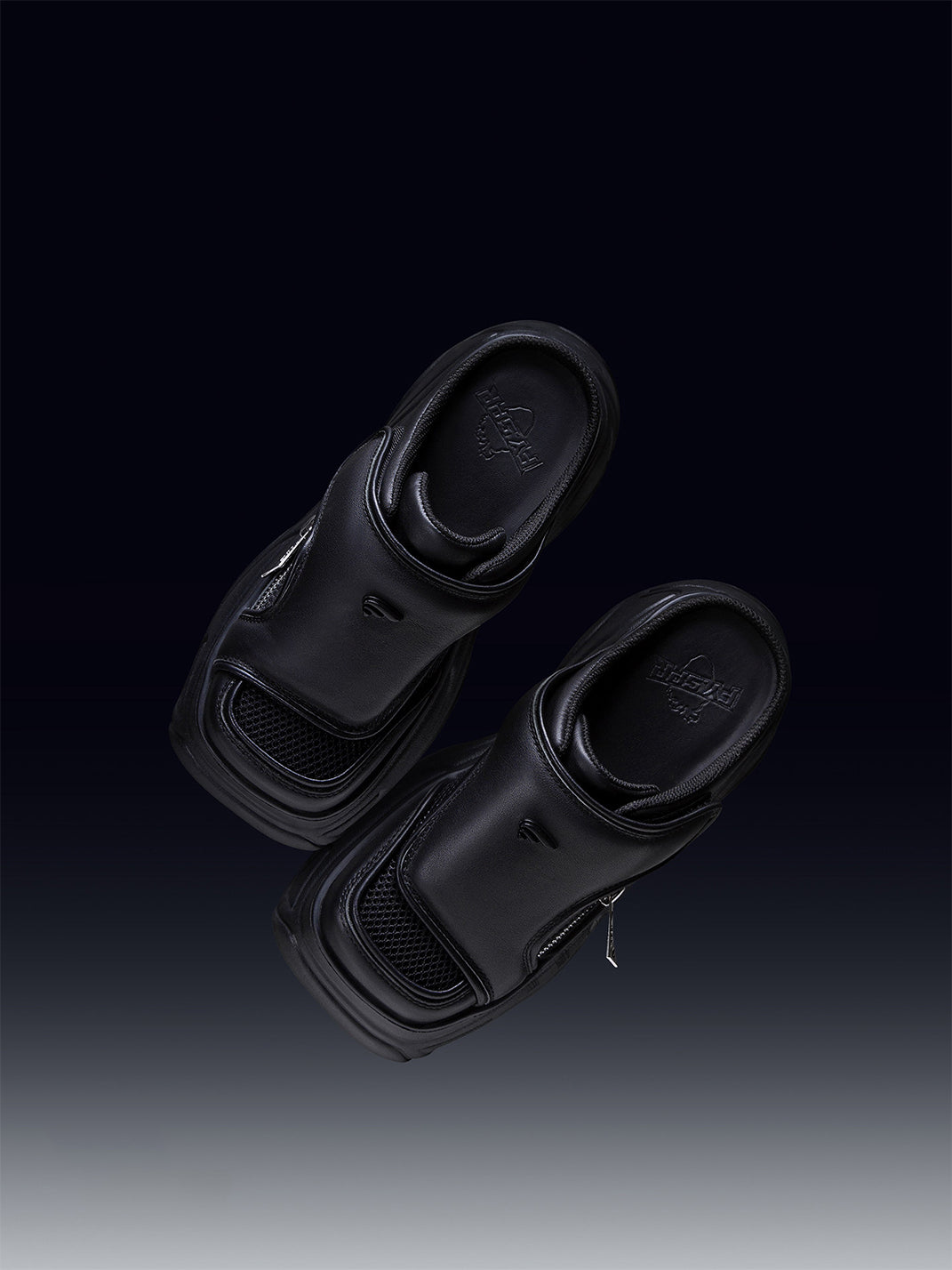 Black Covered-Toe Platform Slide Sandals - Skipkicks