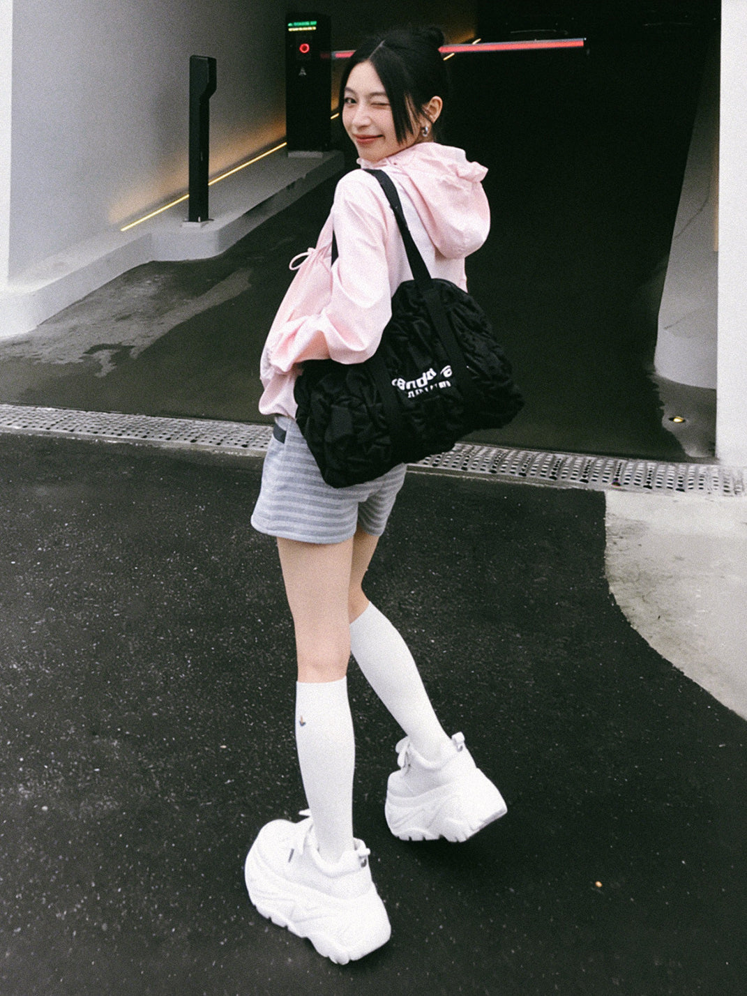 White Square-Toe Platform Leather Sneakers - Skipkicks