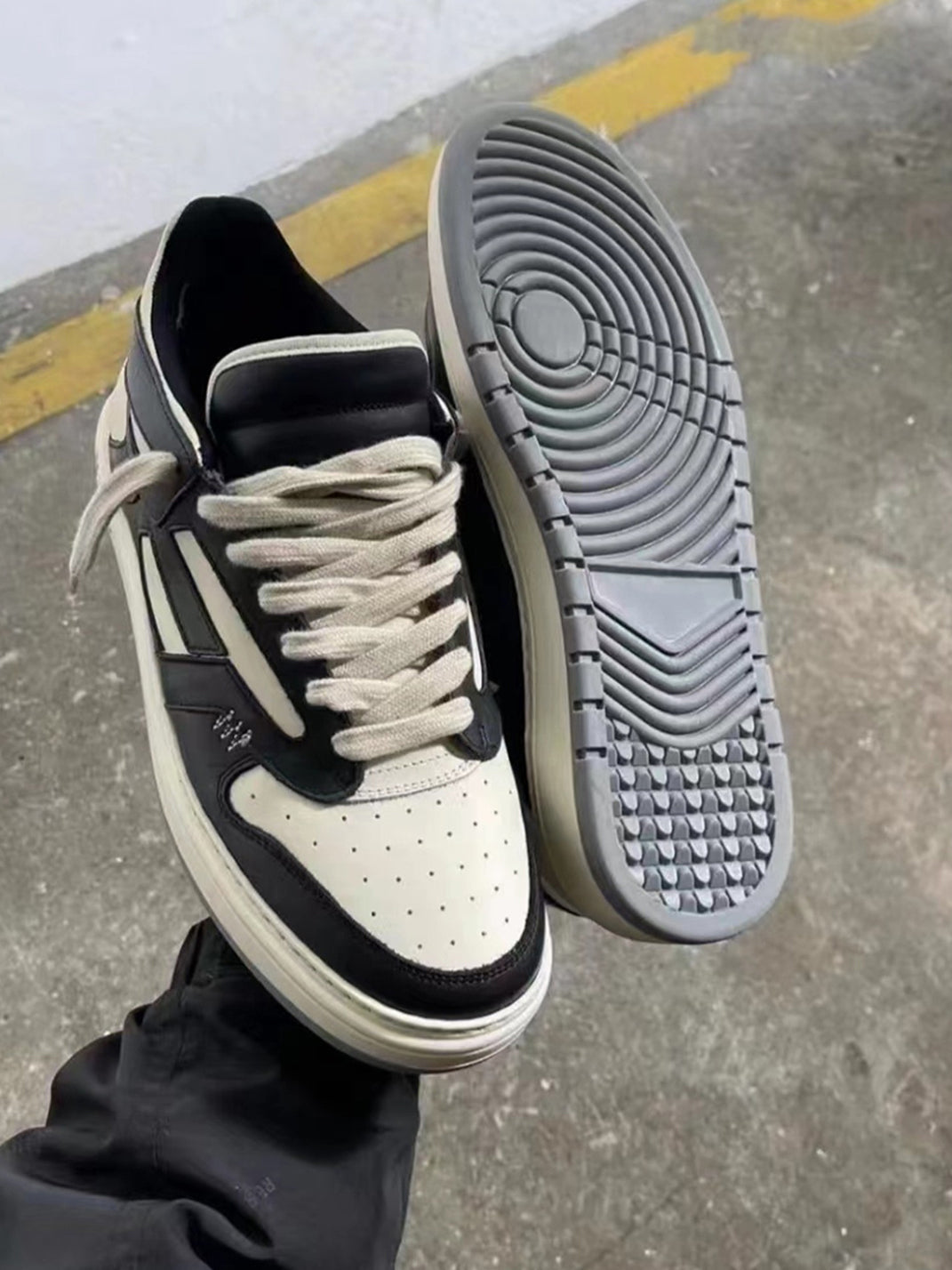 Soft Suede Low-Top Sneakers - Skipkicks