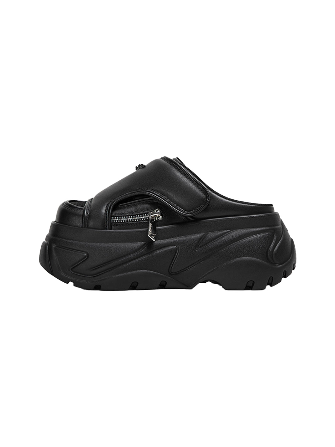 Black Covered-Toe Platform Slide Sandals - Skipkicks