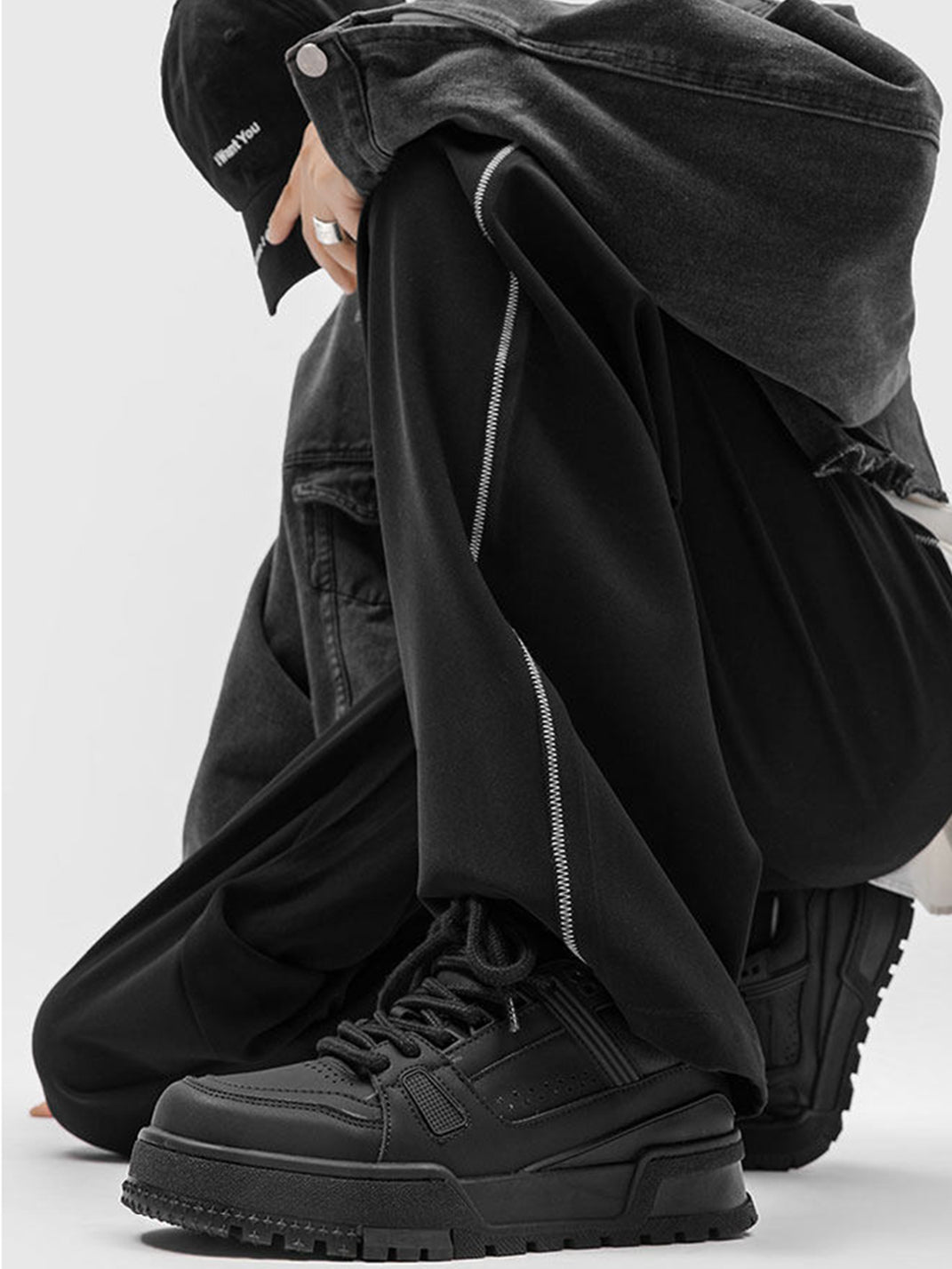 Minimal Chunky Platform Sneakers - Skipkicks