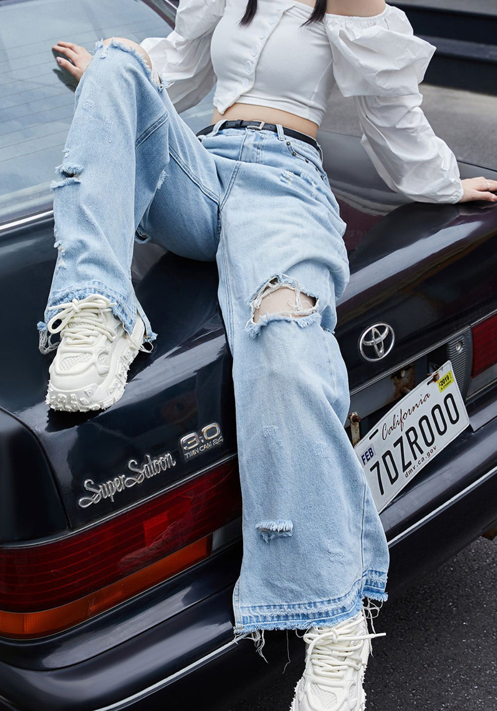 White Hollow Leather Chunky Sneakers - Skipkicks