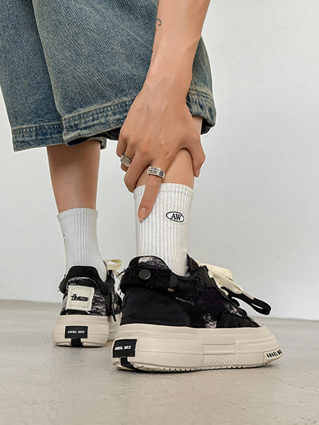 Reef Canvas Platform Sneakers - Skipkicks