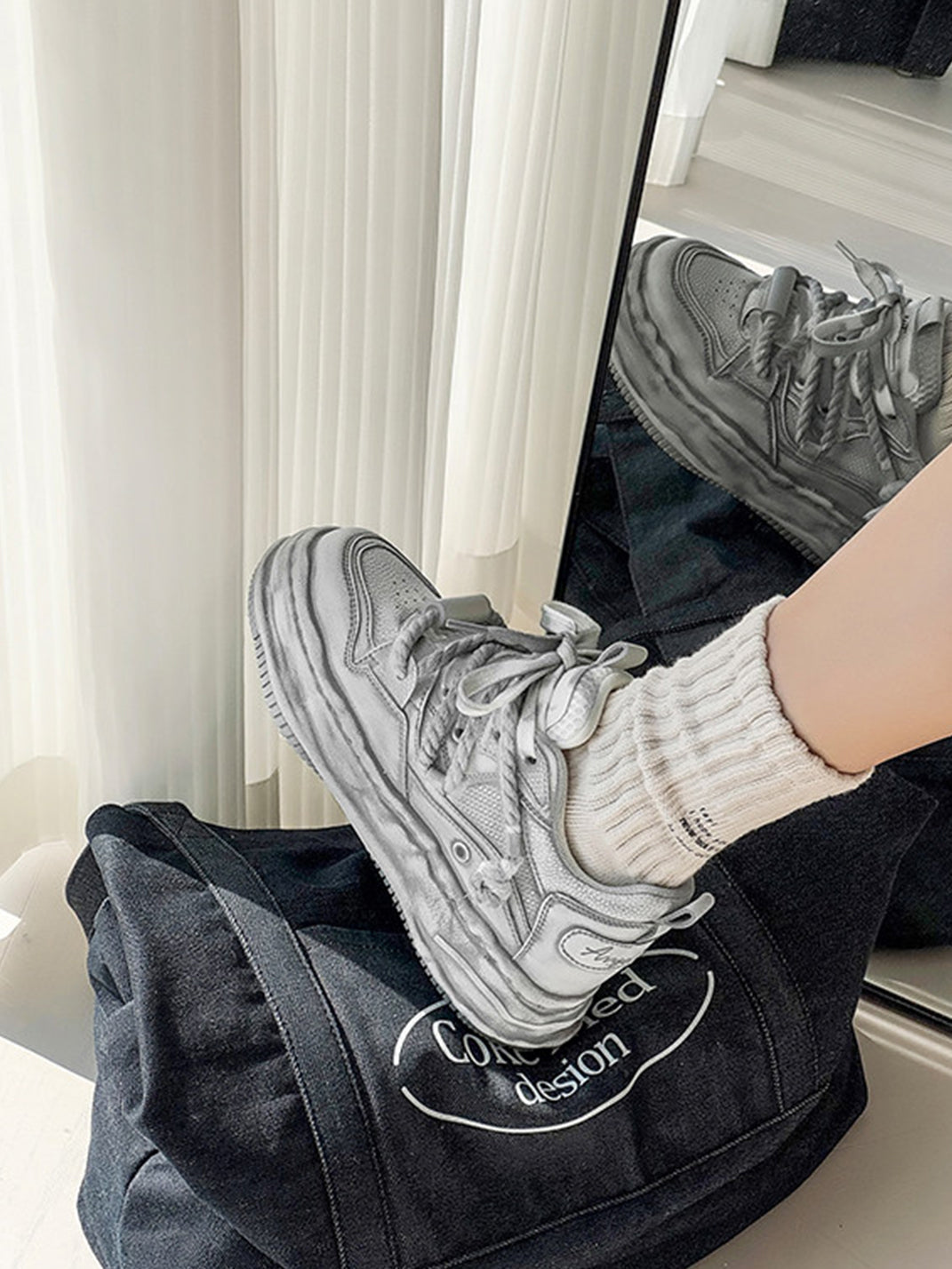 Washed Wavy Platform Sneakers - Skipkicks