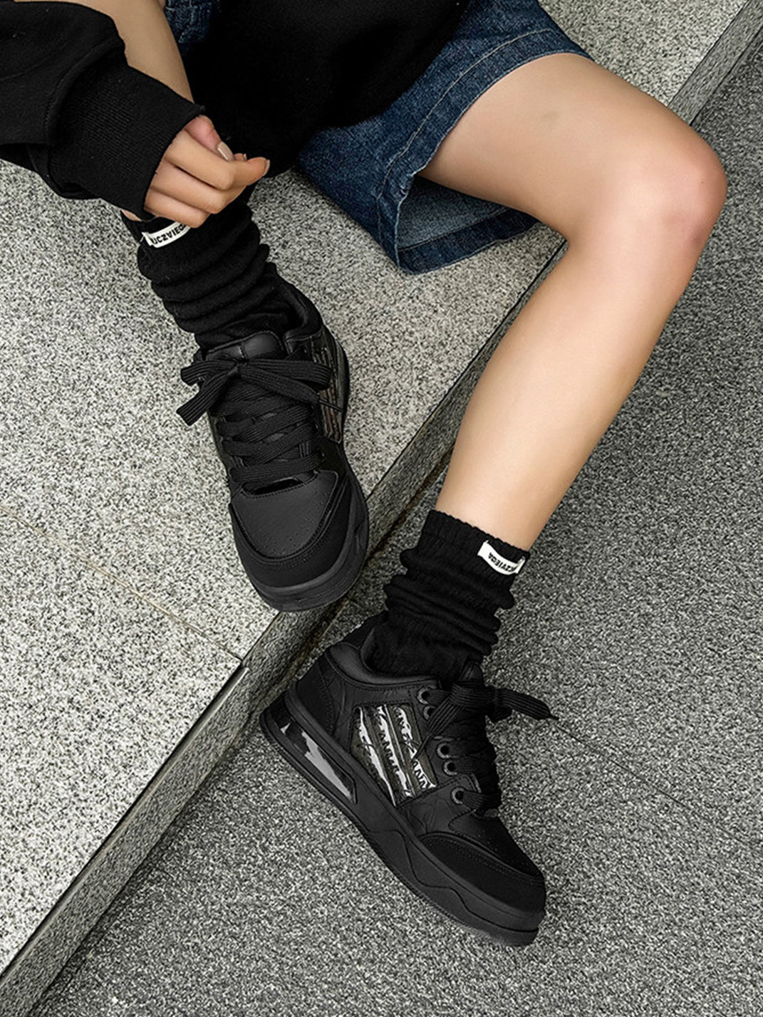 Star-Studded Gothic Sneakers - Skipkicks