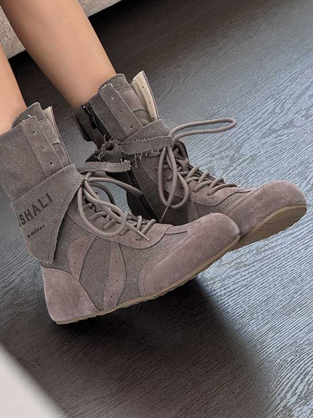 White Hybrid Retro Boxing Trainer Boots with Kerchief - Skipkicks