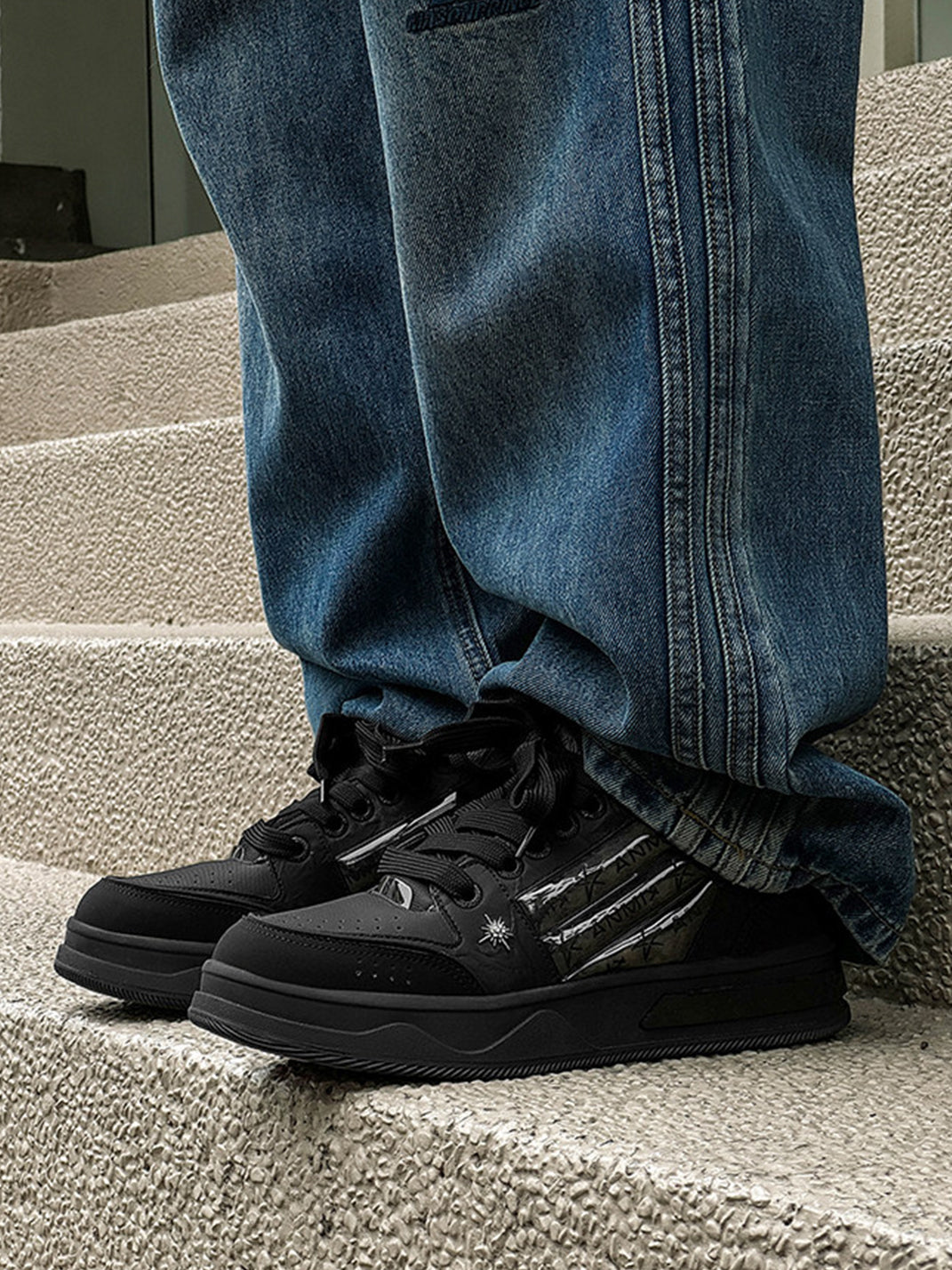 Star-Studded Gothic Sneakers - Skipkicks