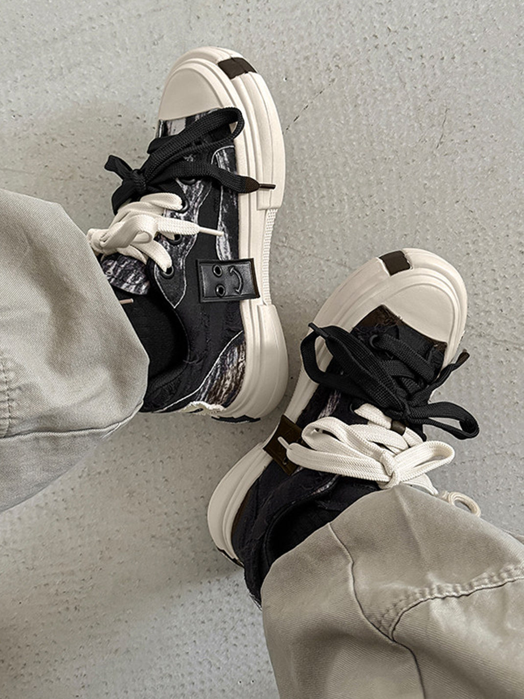 Reef Canvas Platform Sneakers - Skipkicks