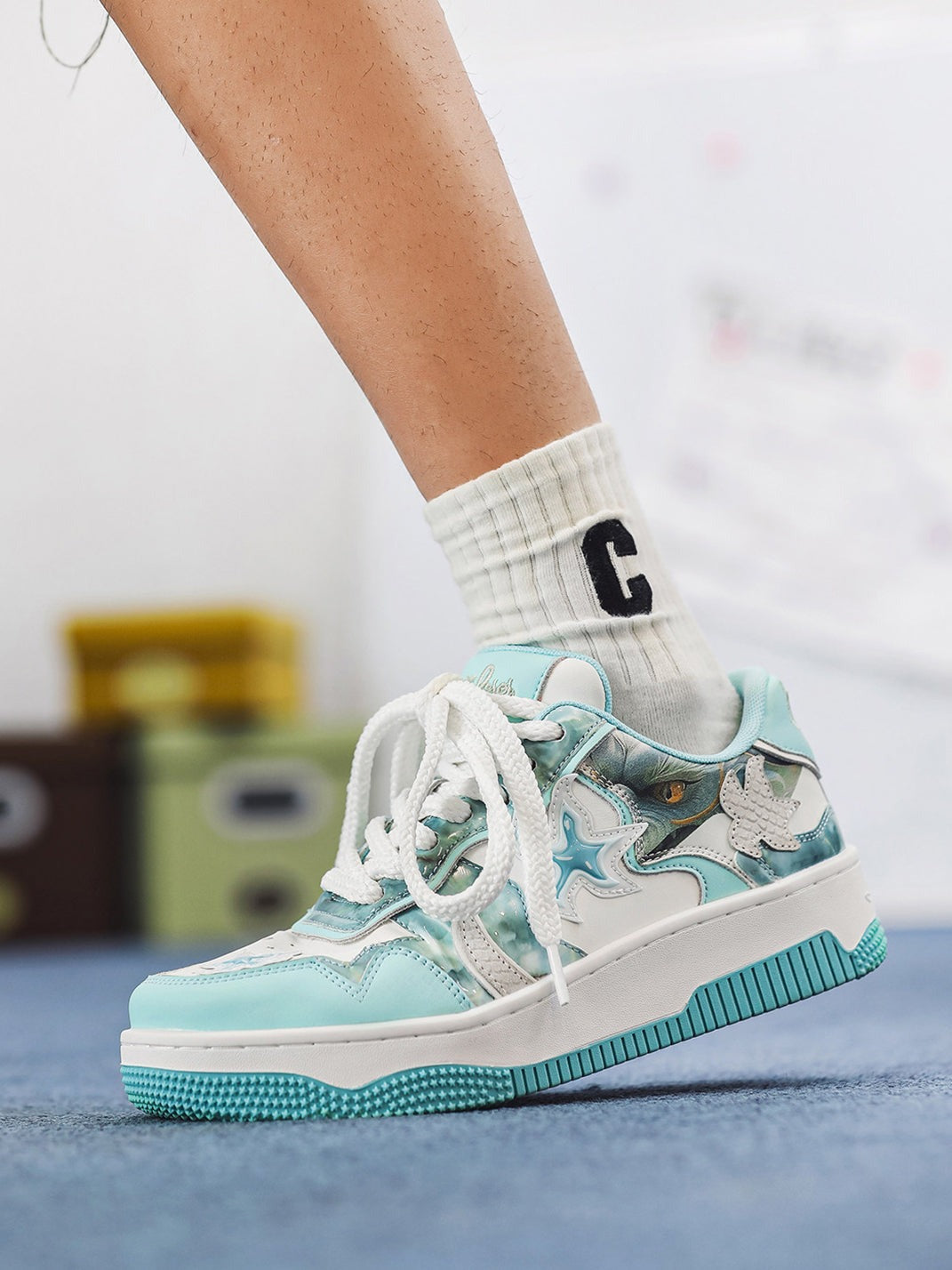 Green Star-Patch Platform Skate Sneakers - Skipkicks
