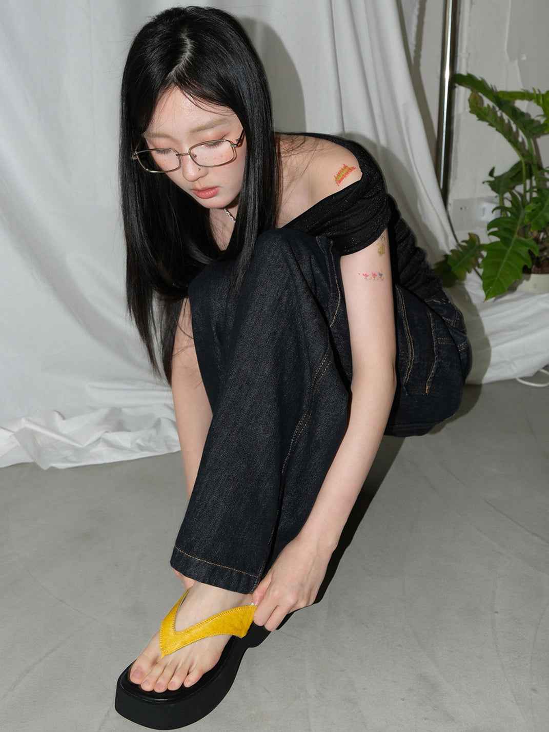 Mooreyu Color-Pop Platform Flip-Flops
