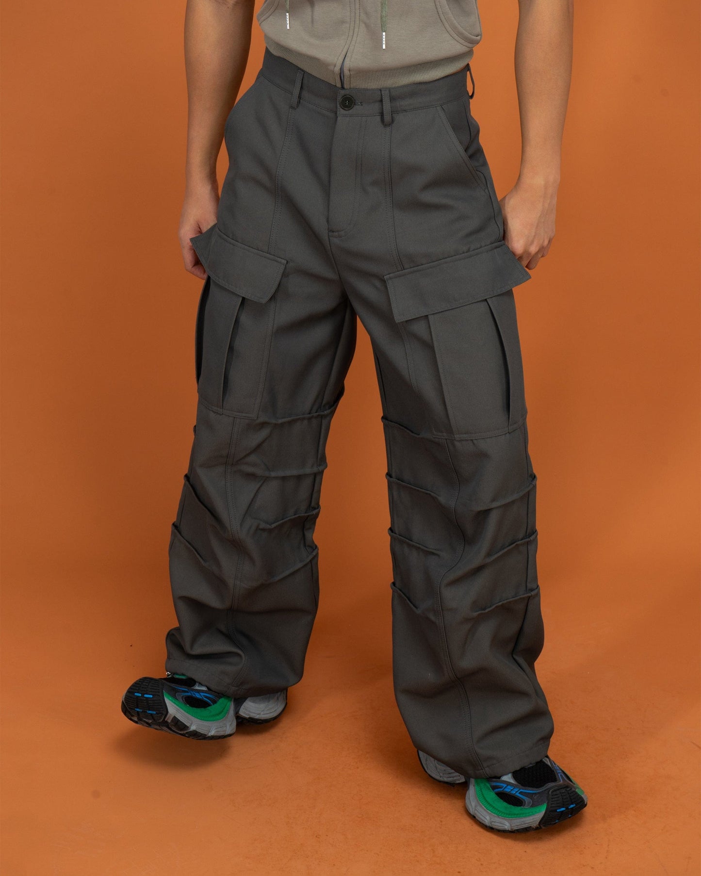 Multi-Pocket Crinkled Cargo Pants - Stylish and Functional