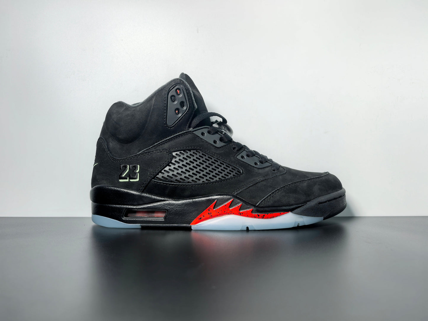 Air Jordan 5 Retro 'Halloween'