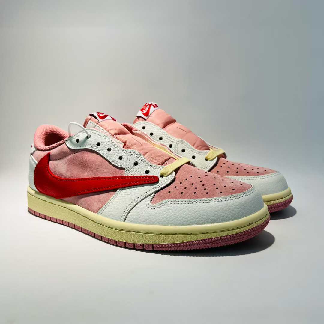 Travis Scott x Air Jordan 1 Low OG – A Collector's Dream