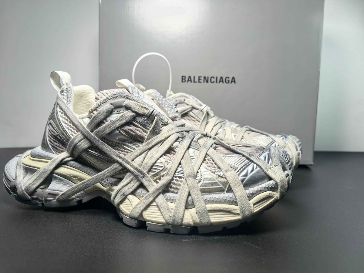 Balenciaga Runner 3XL Extreme Lace balenciaga