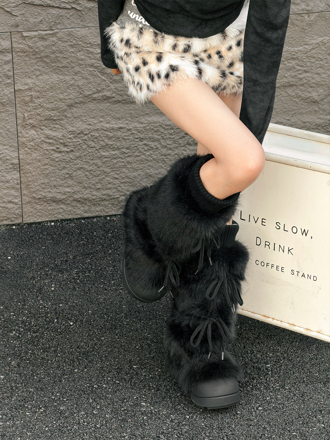 Black Plush-Lined Tall Platform Boots - Skipkicks