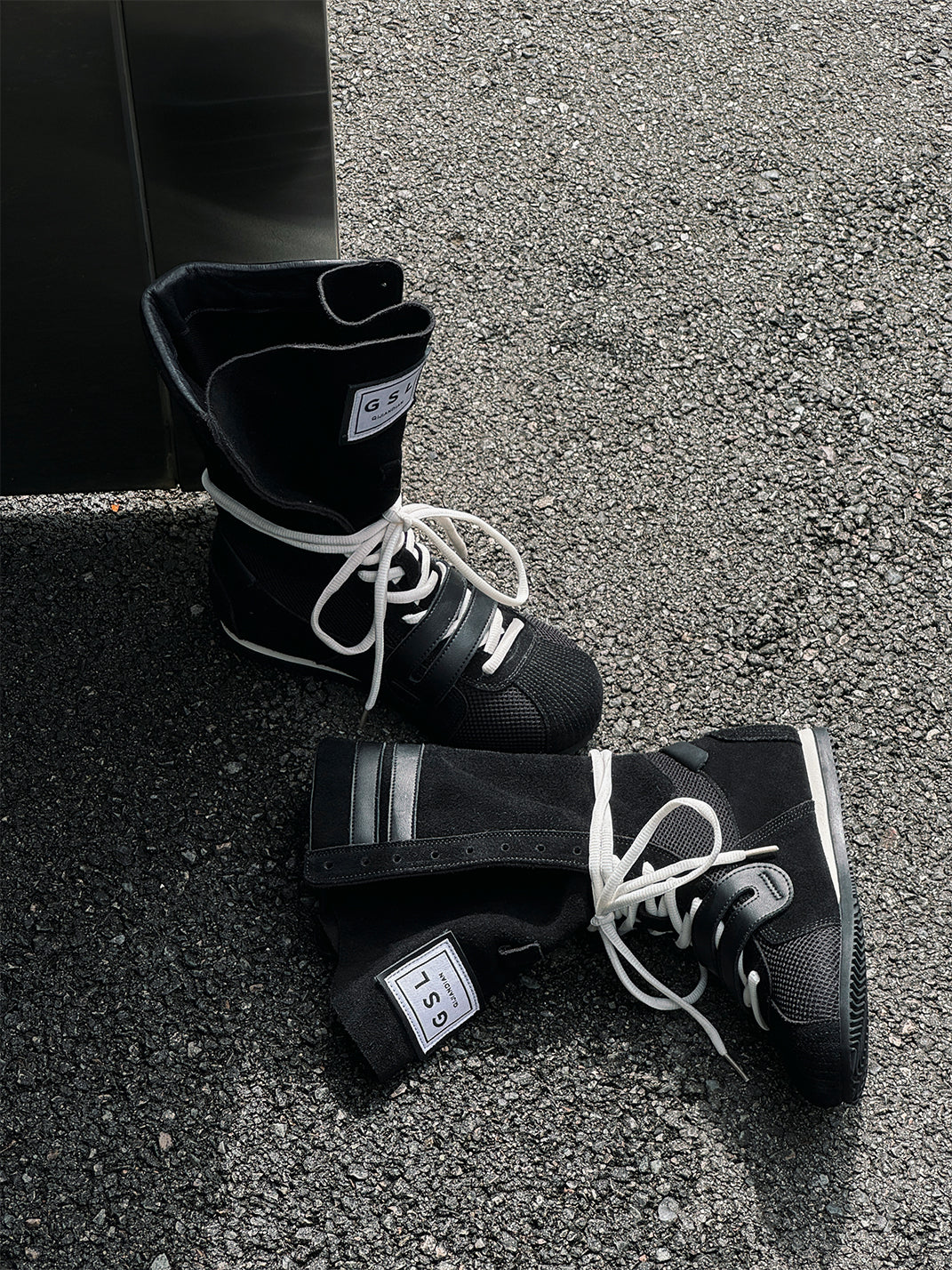 Black Knockout Pro2.0 Hybrid Velcro Boxing Trainer Boots - Skipkicks