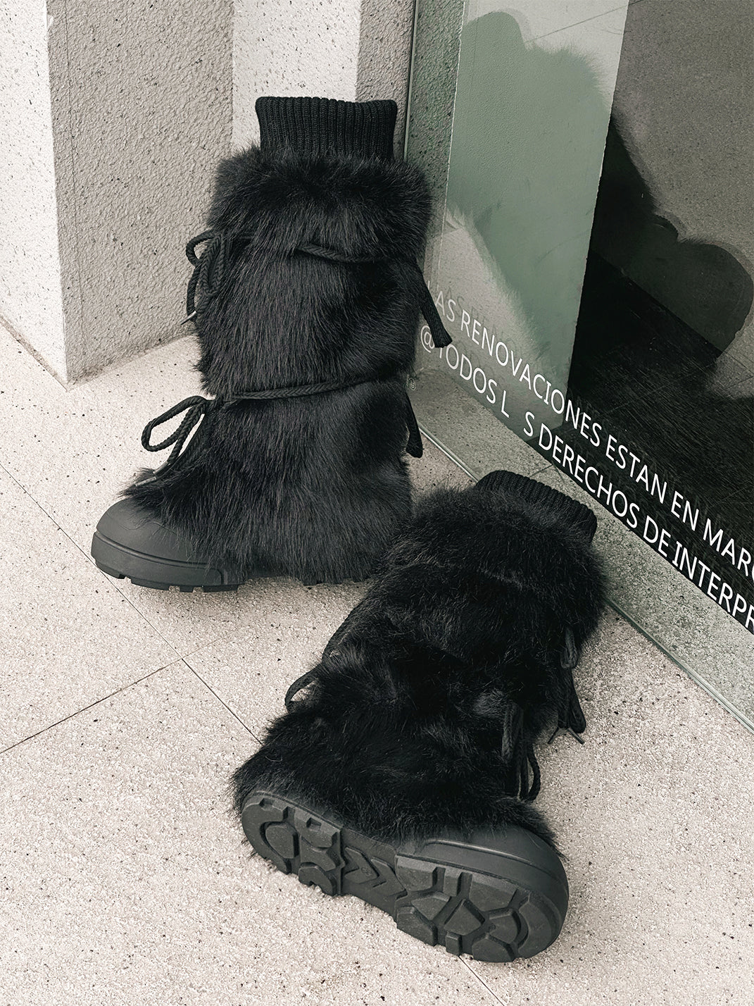 Black Plush-Lined Tall Platform Boots - Skipkicks