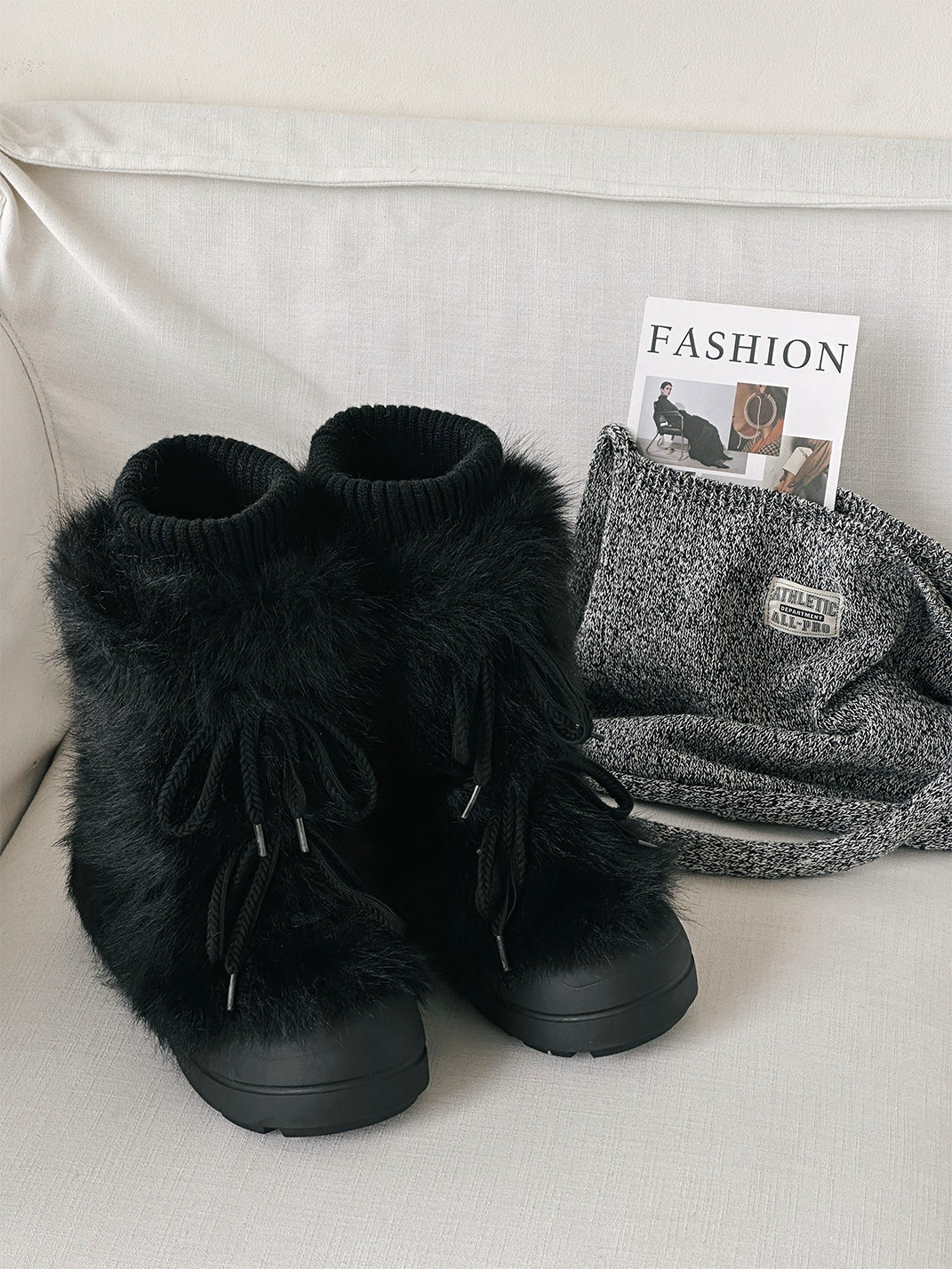 Black Fur-Lined Mid-Top Platform Ankle Boots - Skipkicks