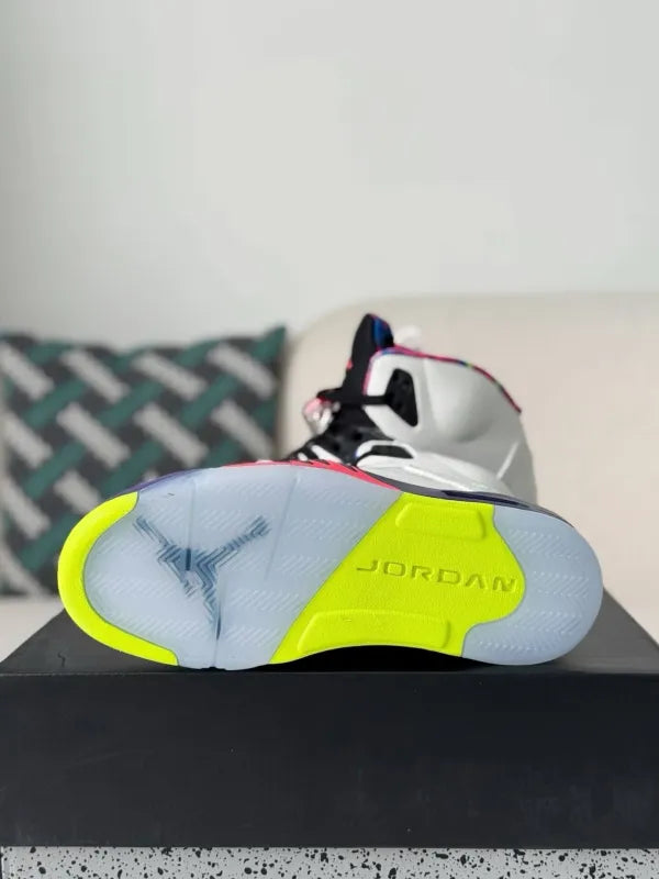 Air Jordan 5 Retro - Stand Out with the 'Alternate Bel-Air' Sneakers