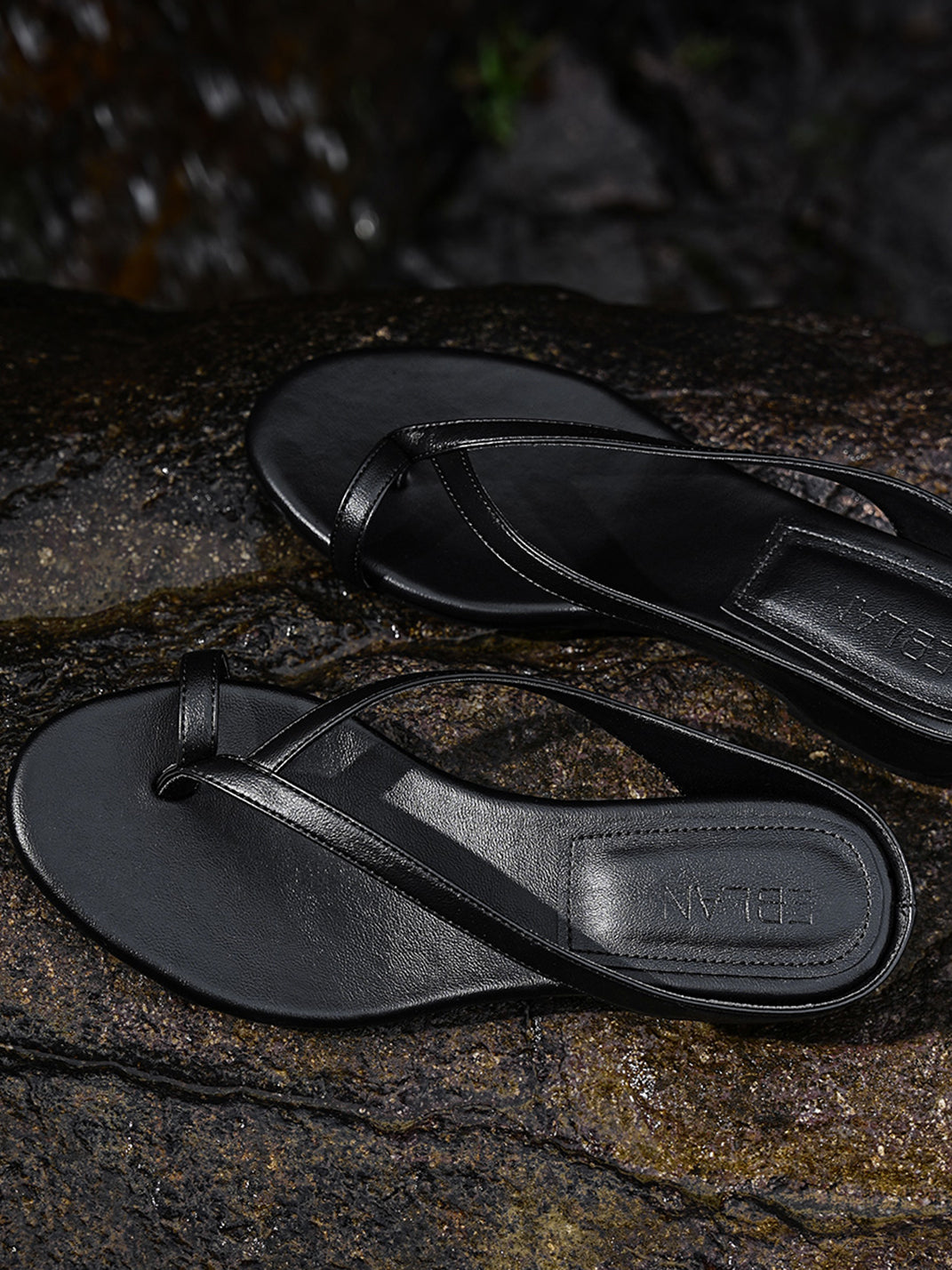Toe Ring Wedge Flip-Flop Sandals - Skipkicks