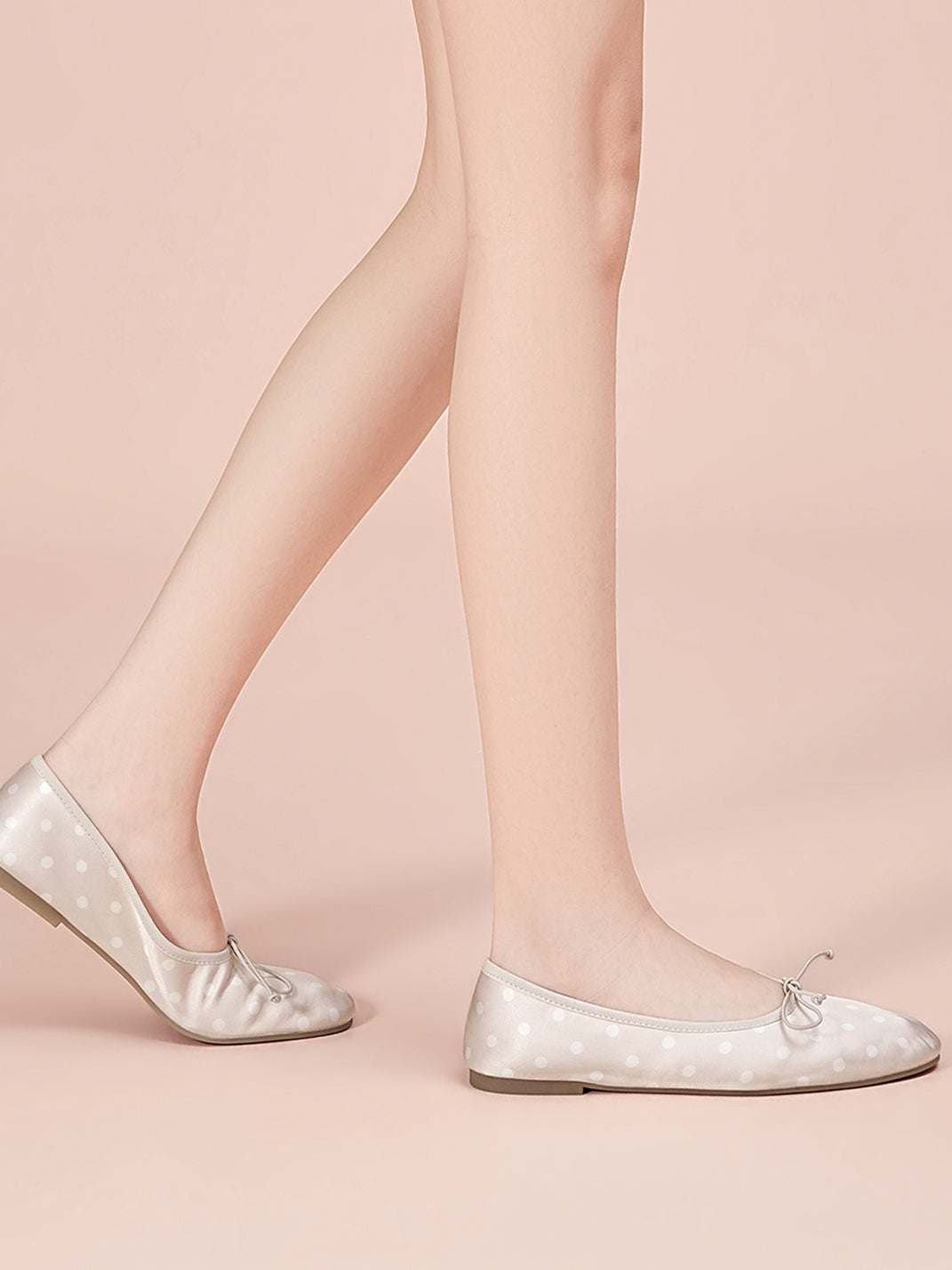 Polka Dot Bow Ballet Flats-White