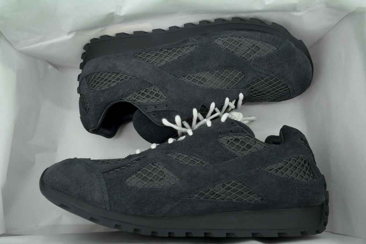 Venetian Orbit Lace-up Runner