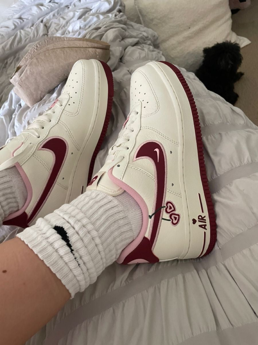 Custom Air Force 1'07 Low Valentine's Day - Luxuryurbanwear