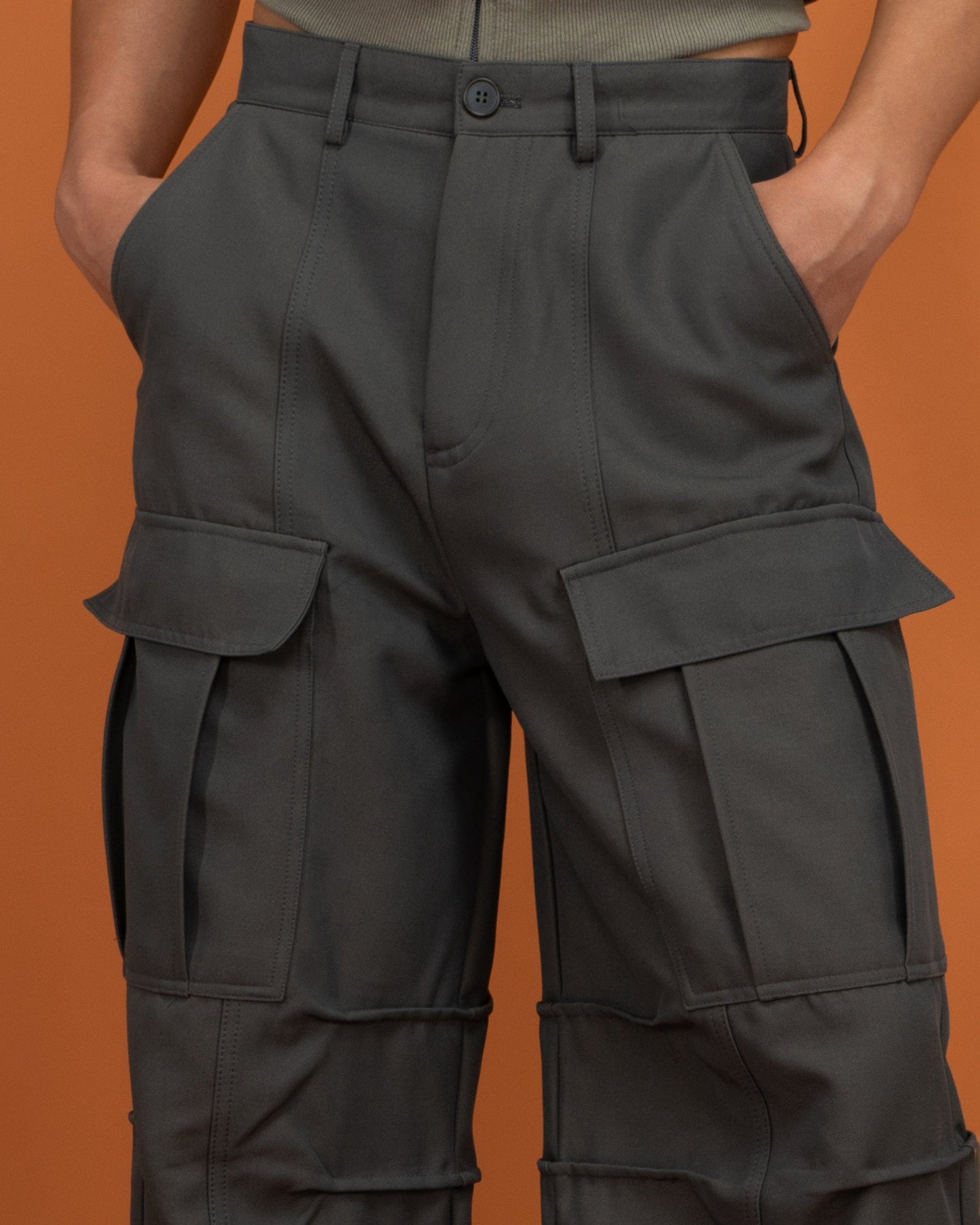 Multi-Pocket Crinkled Cargo Pants - Stylish and Functional