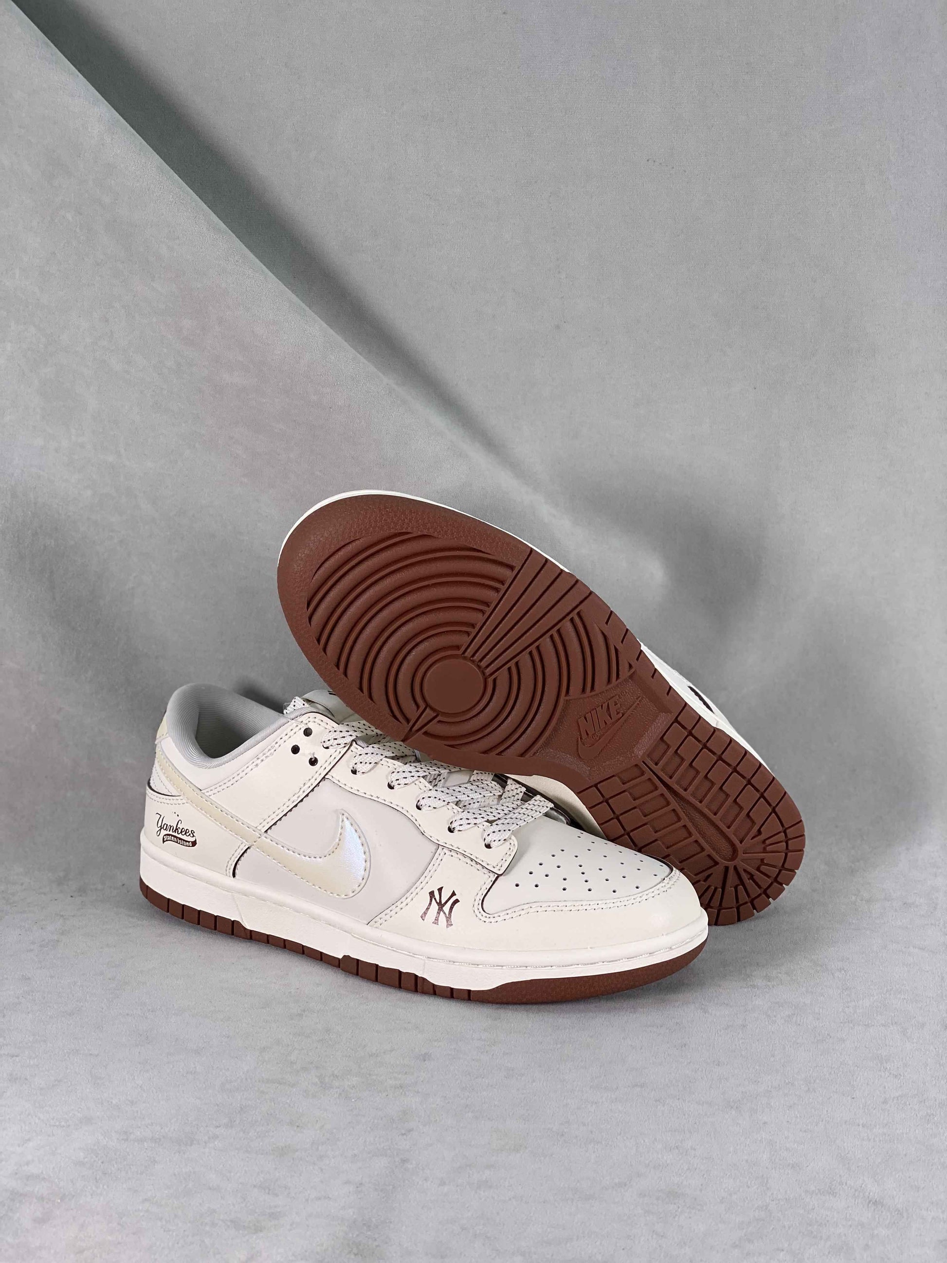 Custom Dunk SB Low x Travis Scott FC1688 107