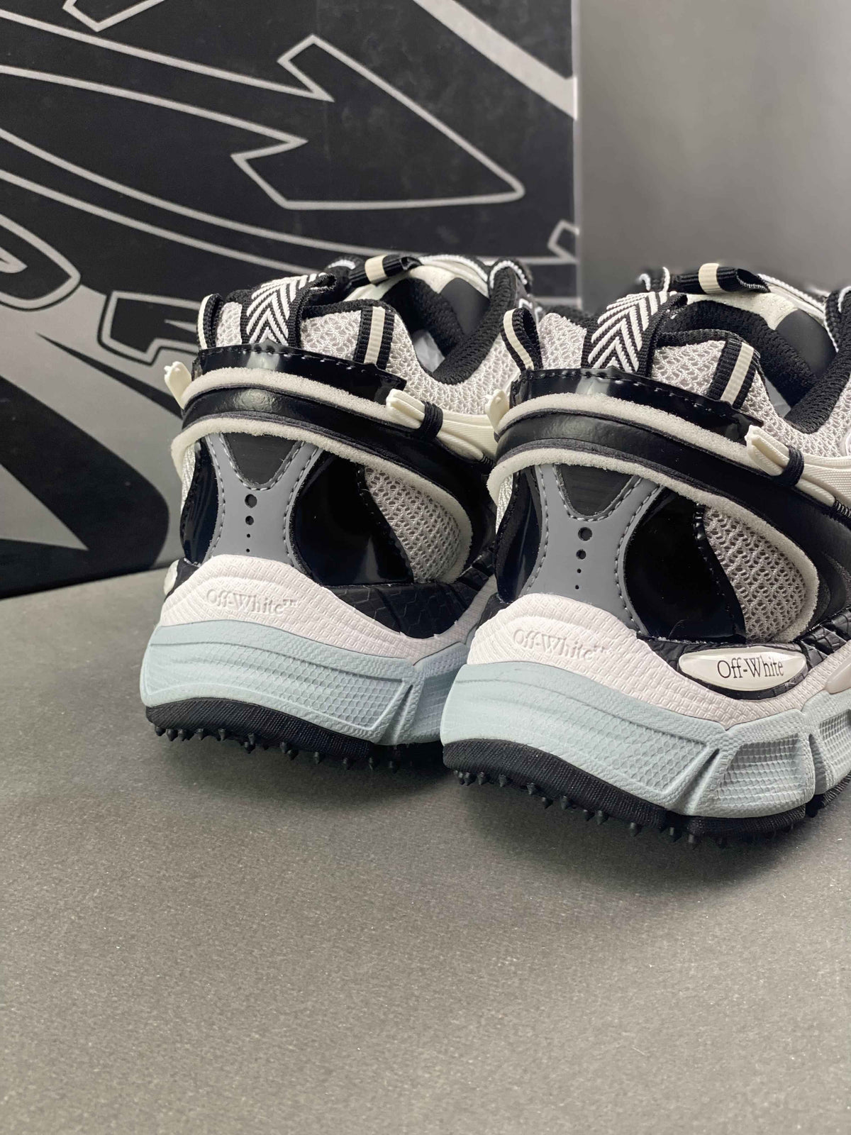 Custom OW x Virgil Abloh OW1102 SneakerNational