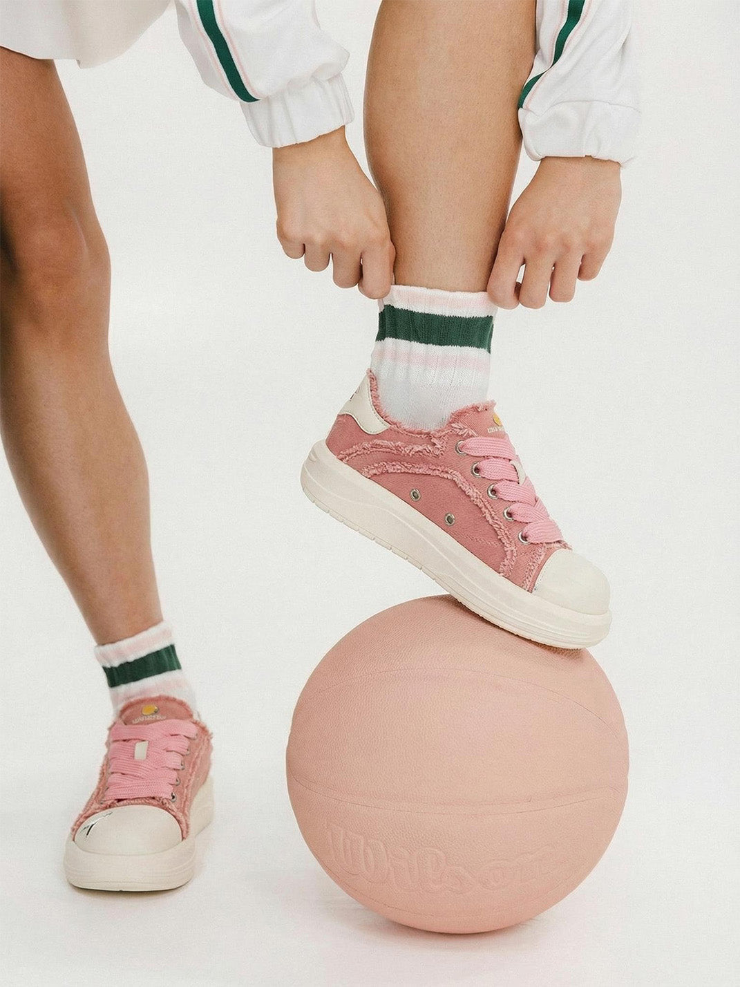 Pink Beluga Platform Skate Sneakers - Skipkicks