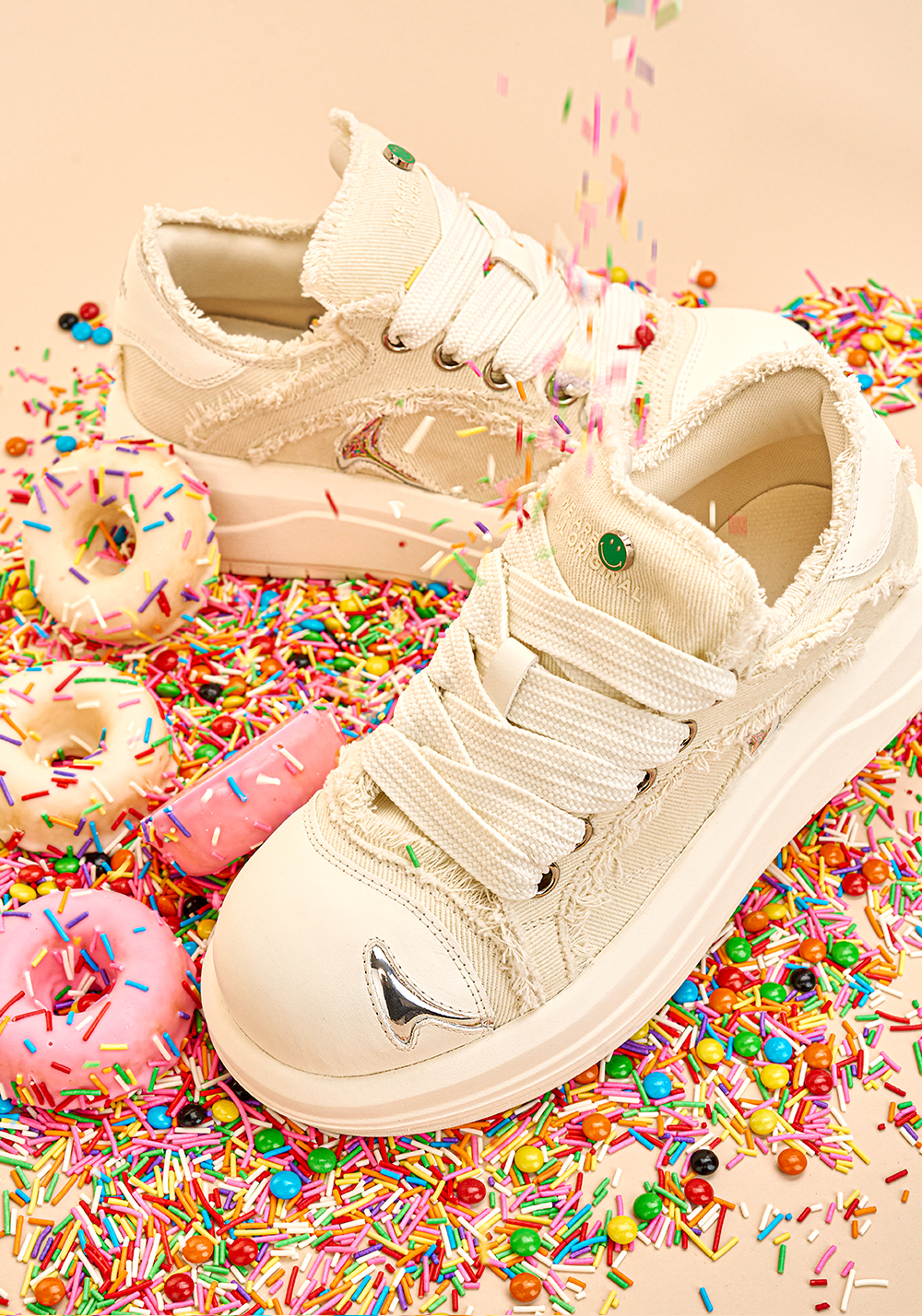 White Beluga Platform Skate Sneakers - Skipkicks