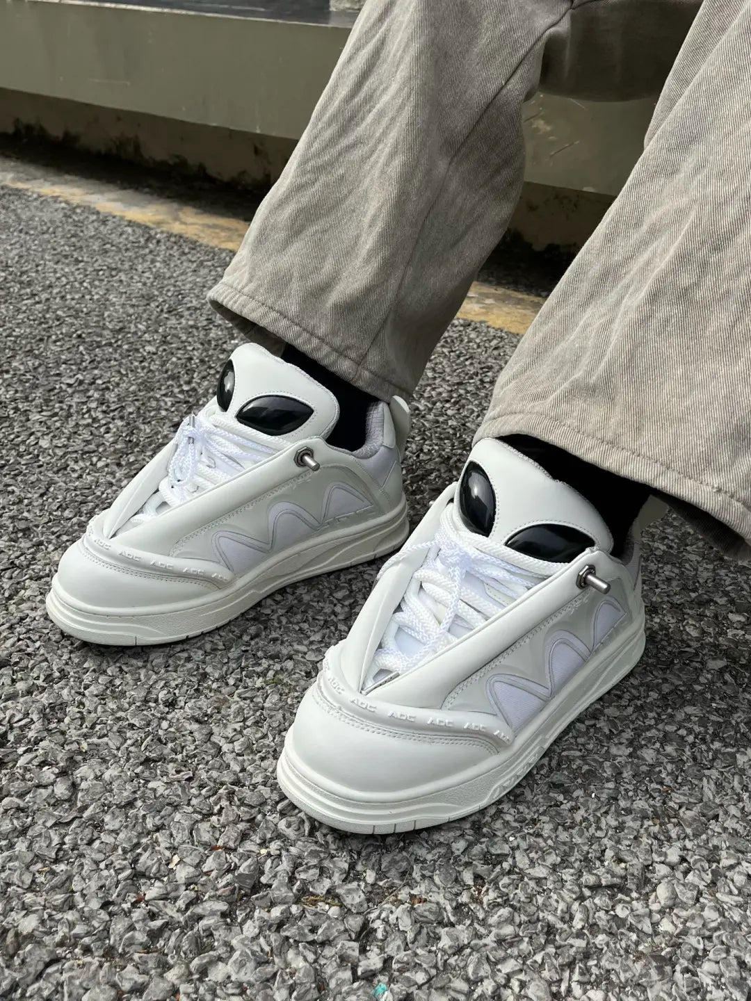 Black Alien Platform Sneakers - Skipkicks