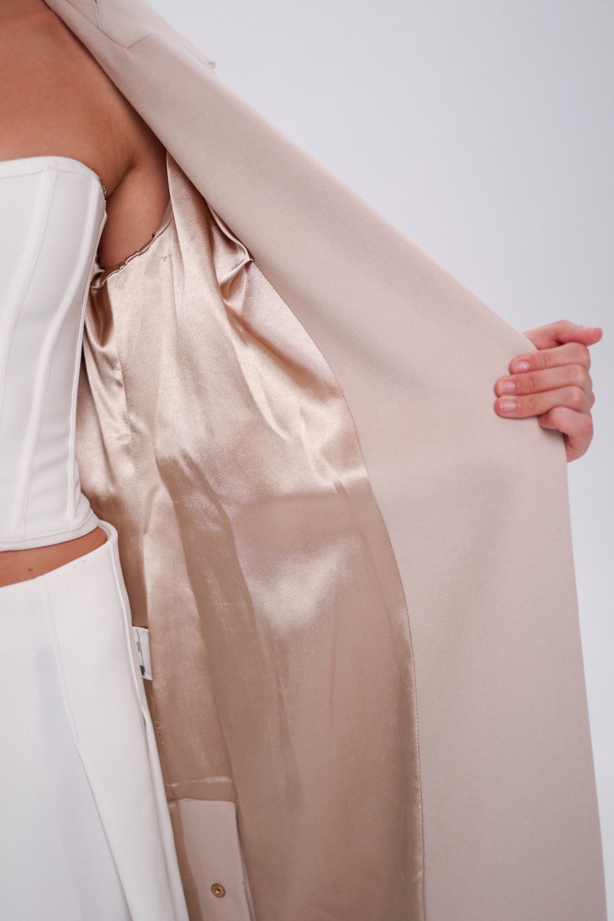 Camille Cashmere Blend Coat in Beige