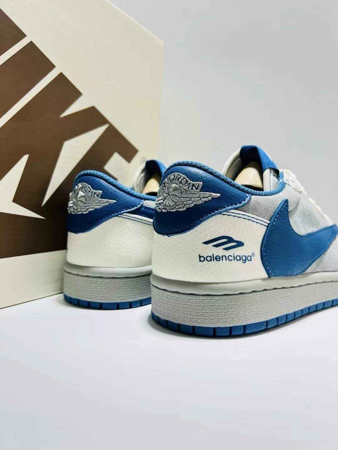 Designer Air Jordan Travis Scott Balenciaga XD1568 105 - Limited Edition Sneakers SneakerNational