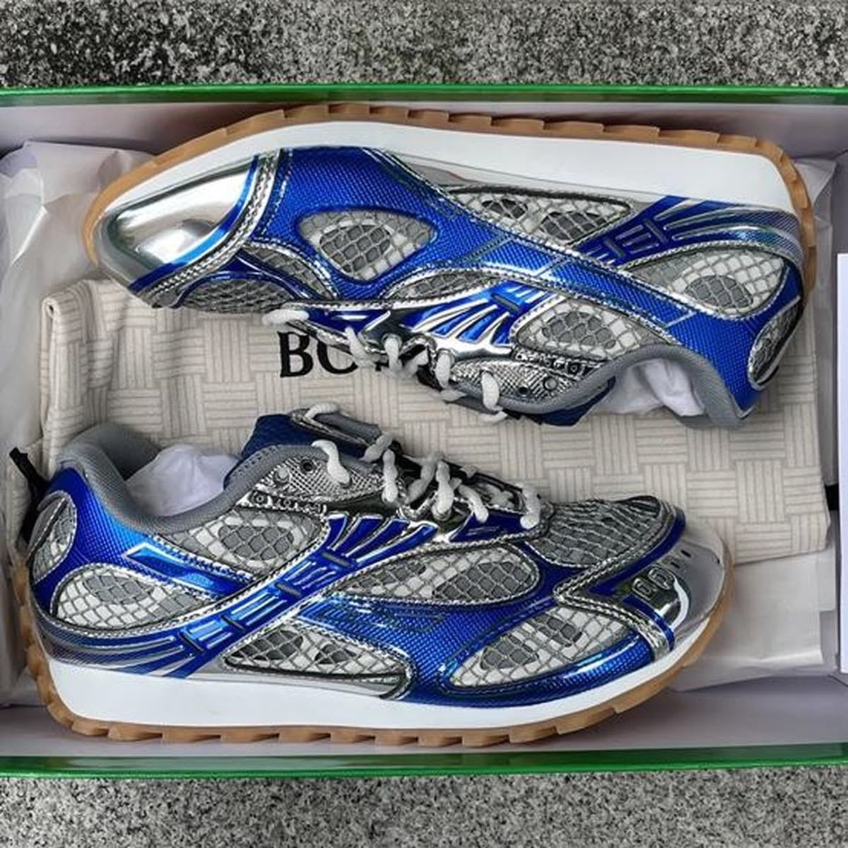 Bottega Veneta Orbit Fishnet – A Statement of Luxury