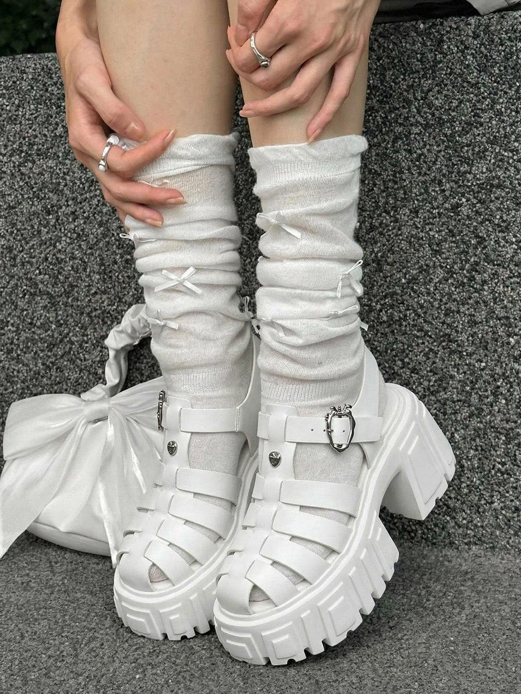 Black Chunky-Heel Roman Platform Sandals - Skipkicks