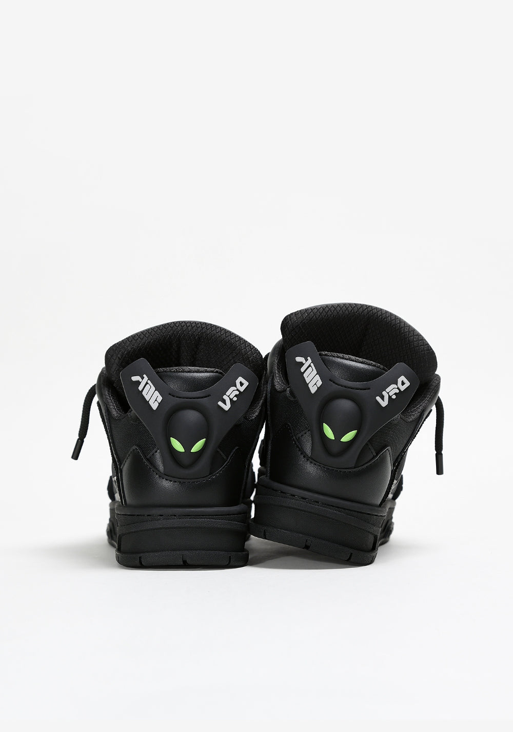 Black Alien Platform Sneakers - Skipkicks