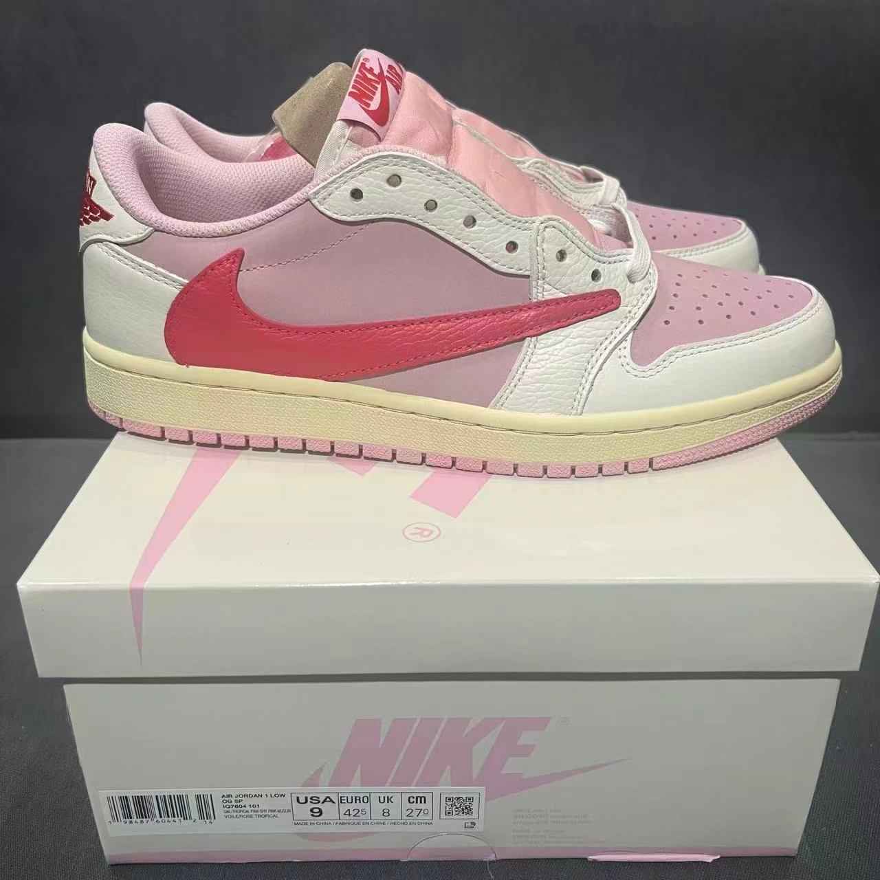 Travis Scott × AJ1 Low "Shy Pink"