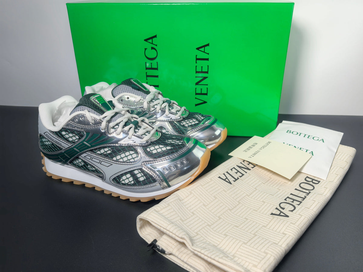 Venetian Azure T84 - Limited Emerald Chrome Edition