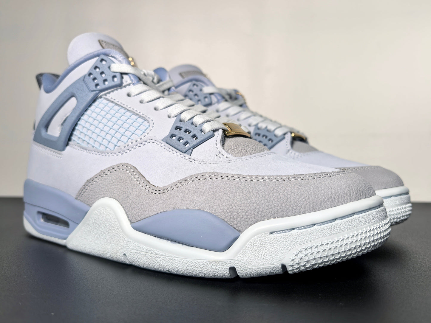 Air Jordan 4 Retro: Georgetown PE for the Ultimate Sneaker Experience