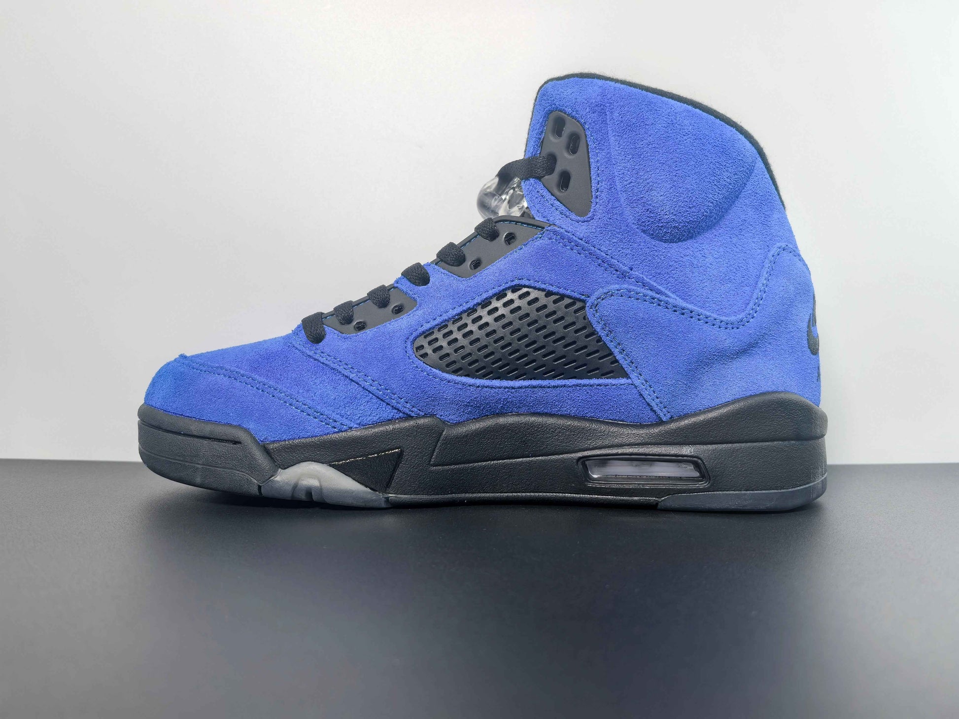 Air Jordan 5 Retro Blue Suede DD0587-400