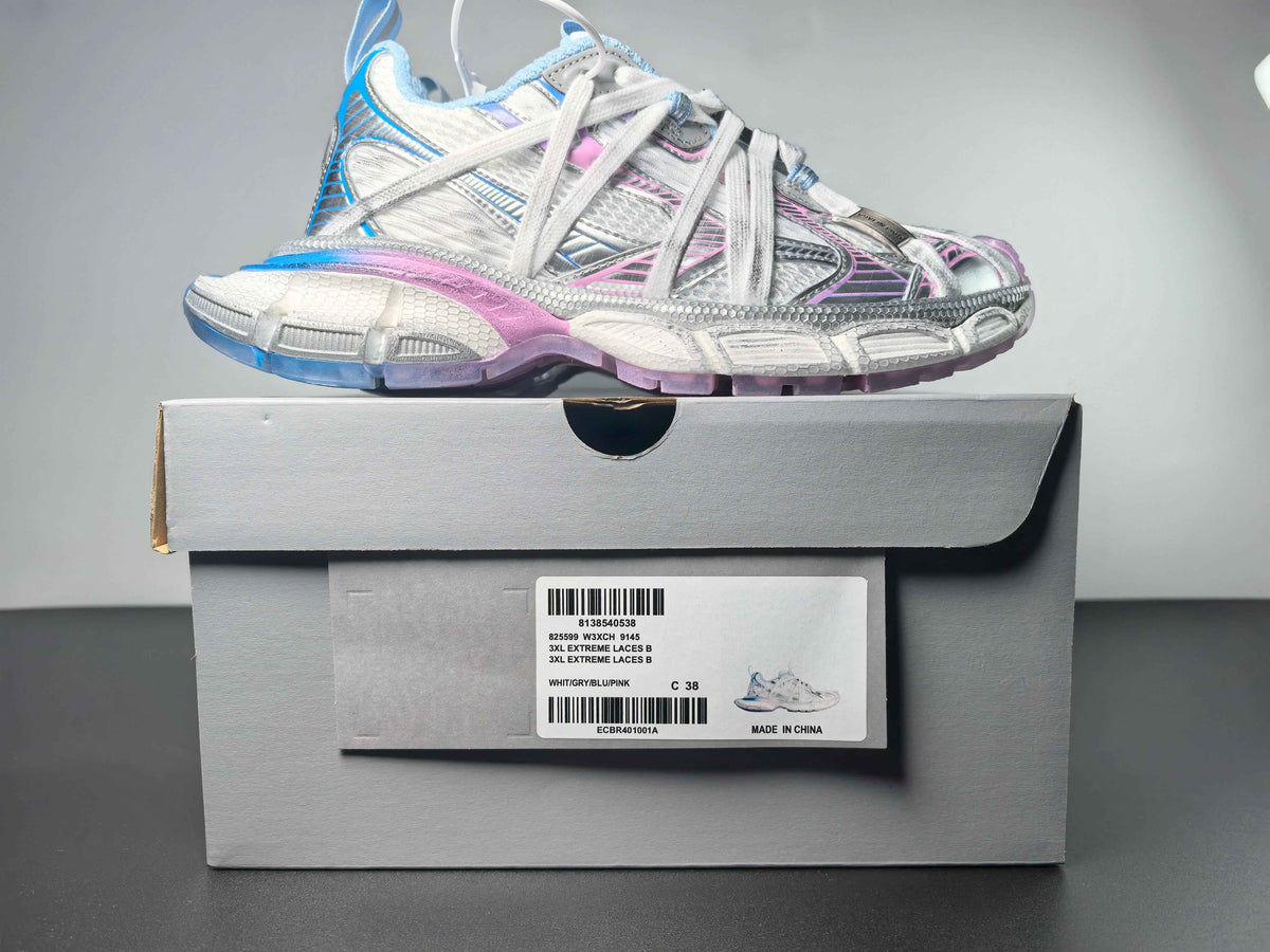 Balenciaga Runner 3XL Extreme Lace 02 balenciaga
