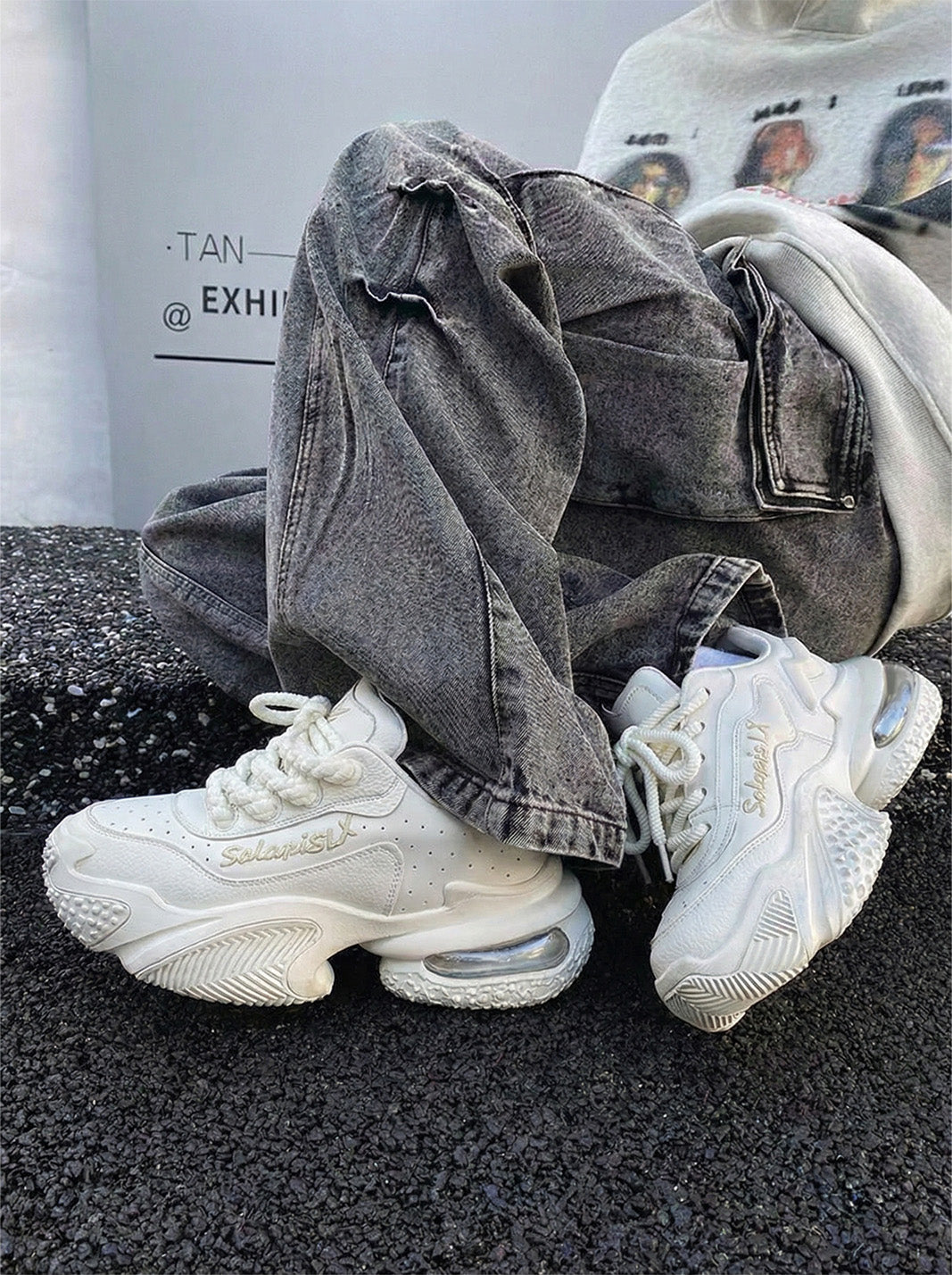 White Vortex Logo Platform Sneakers - Skipkicks