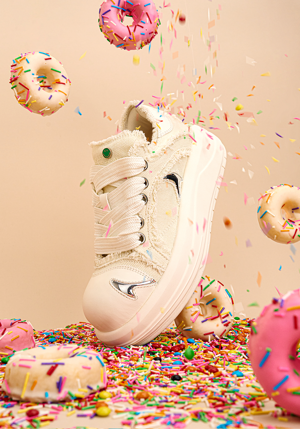 White Beluga Platform Skate Sneakers - Skipkicks