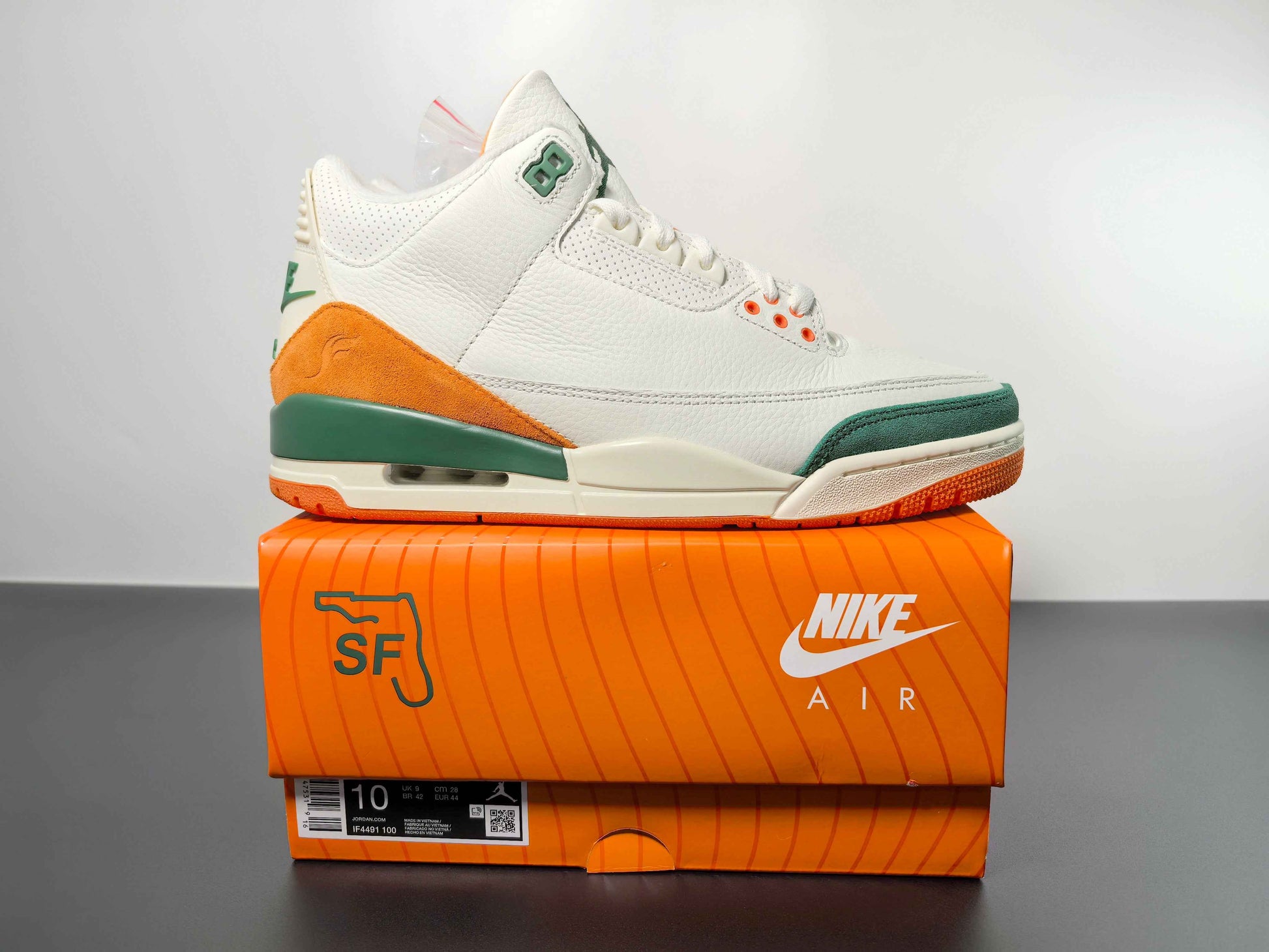 Miami Labor Edition Retro 3 - Limited Artisan Streetwear High-Tops